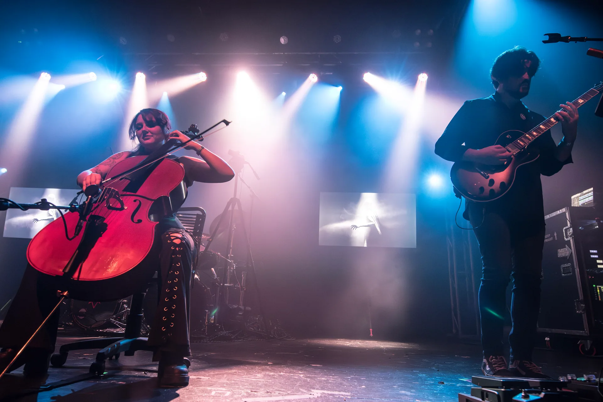 Cello and guitar on stage during Jambi’s Granada Theatre set